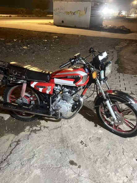 سافين خمسه محرك 150 موديل 2021 دراجه حلوه محرك كبس كهربيات شغاله سلف ايريد سجم دراجه حلوه
 منفيس موجودالسعر 450 
بي مجال الشراي يتصل***********
