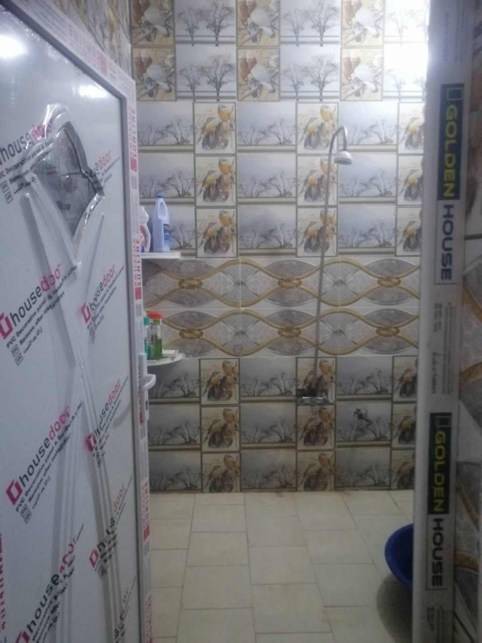 بيت طابقين الفوك مامصبوب بل رحه جاهز بس تسكن كهرباء مولد مي كلشي واصل يرهم مراوس ويرهم بيع التواصل على ***********
