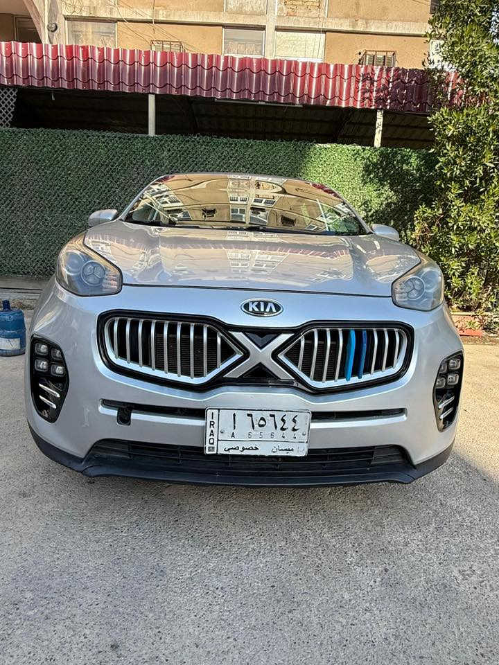 كيا سبورتج ٢٠١٧ امريكي 
حادثهه الباب خلف السائق ( تبديل اصلي )
جاملغ الخلفي 
(رقم ميسان مشروع وطني)

ماشية ٧٥.٠٠٠ ميل
محرك ٢٤٠٠ gdi + منظومة غاز 

سيارة بأسمي تحويل ثاني يوم
وباقي المواصفات معروفة

مكاني بغداد _ زيونة

للاستفسار اكثر التواصل على الرقم 
***********
السعر المطلوب 155 وبي مجال
