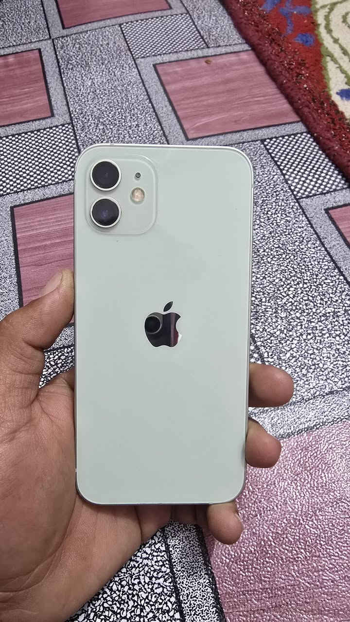 ايفون للبيع 12عادي مبايل مكفول من اي عطل غراضه كامله ذاكره 128 بعده وتر بطاريه 81 اصدار is26 مكاني ميسان البتيره ***********
