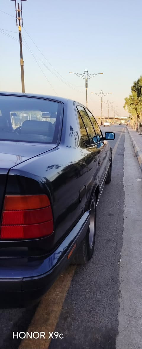 السلام عليكم
للبيع BMW -مديل 1994 -حجم 525i دجتل- گير اوتوماتيك سبورت وايكو -تبريد ممتاز + تدفئة -سلايت -جامات كهرب امامي- داخل صاج- كشنات جلد اسود- قفل مركزي -شاشة +كاميرة -رقم نينوى حديث بأسمي -صبغ عام بدون اي ضرر -السعر 68$ رقم الهاتف ***********
