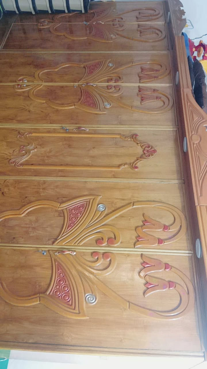 غرفه نوم مستعمله للبيع نظيفه تسكام درجه اولى. مكانها ابو صخير ***********
