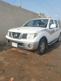 سياره نيفاره معروضه للبيع أي استفسار الاتصال ع الرقم 07711991673