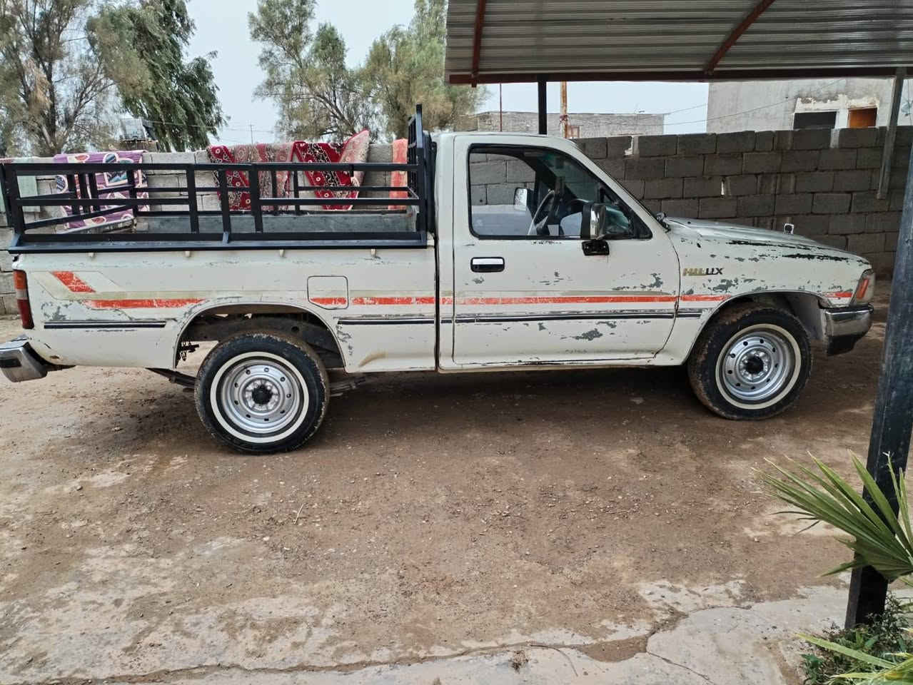 السلام وعليكم للبيع بيكم موديل 1989 بلاديه بدون صبغ رقم كركوك سنويه لل 2029 محرك ثري واي لا تخير ولاتنقيص تخم تاير جديد صدر صدر جديد سياره ما بيها اي نقص جاهزه الستفسار ***********//***********
