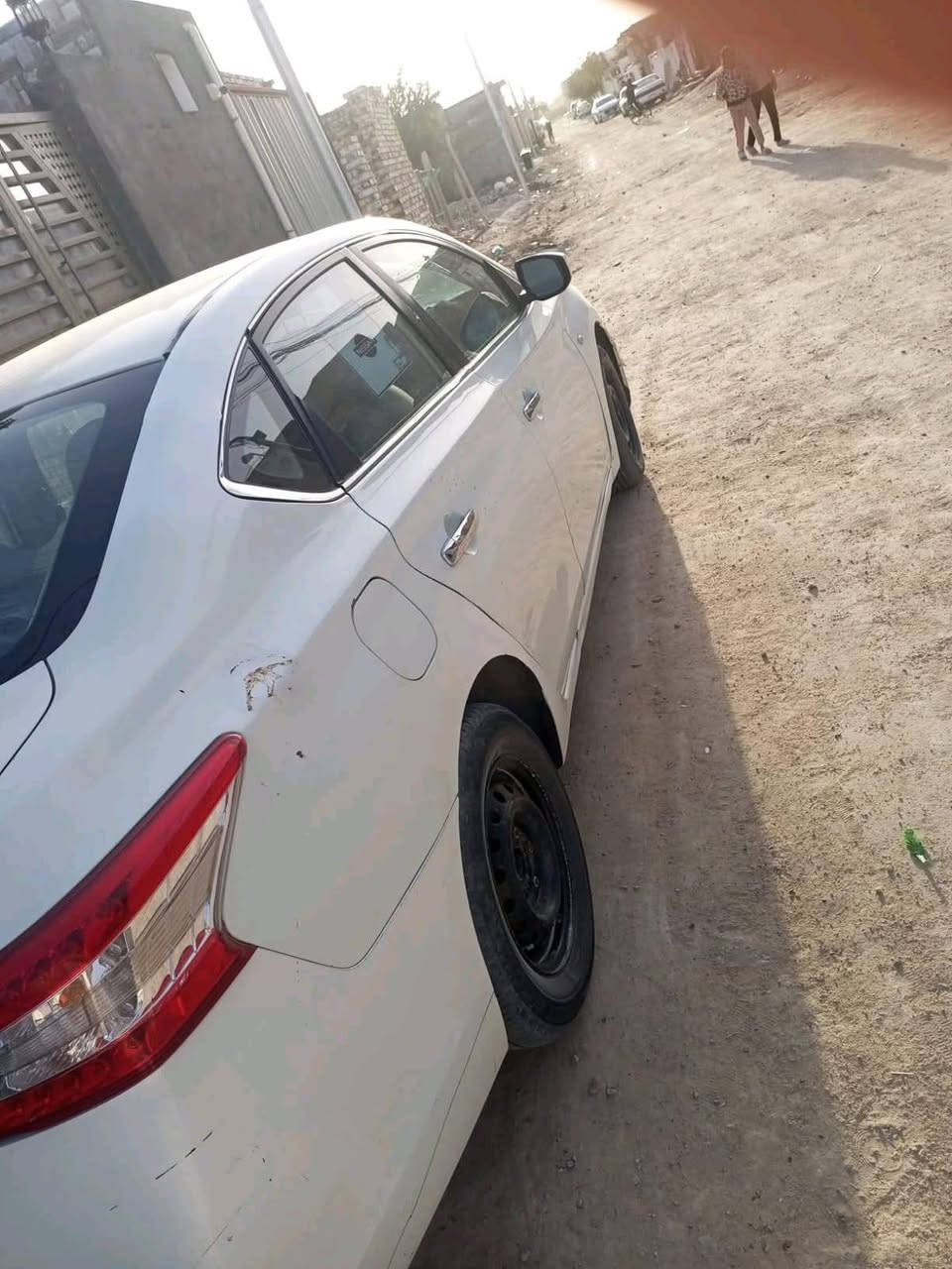 نيسان سنترا موديل 14ادوات متومة ارقام وسنوية اربيل انكليزي محرك وكير حدادية تبريد قطعتين تخم تاير كوري كشر السيارة صافي مكان نجف السعر 37تلفون ***********بيع او مراوس
