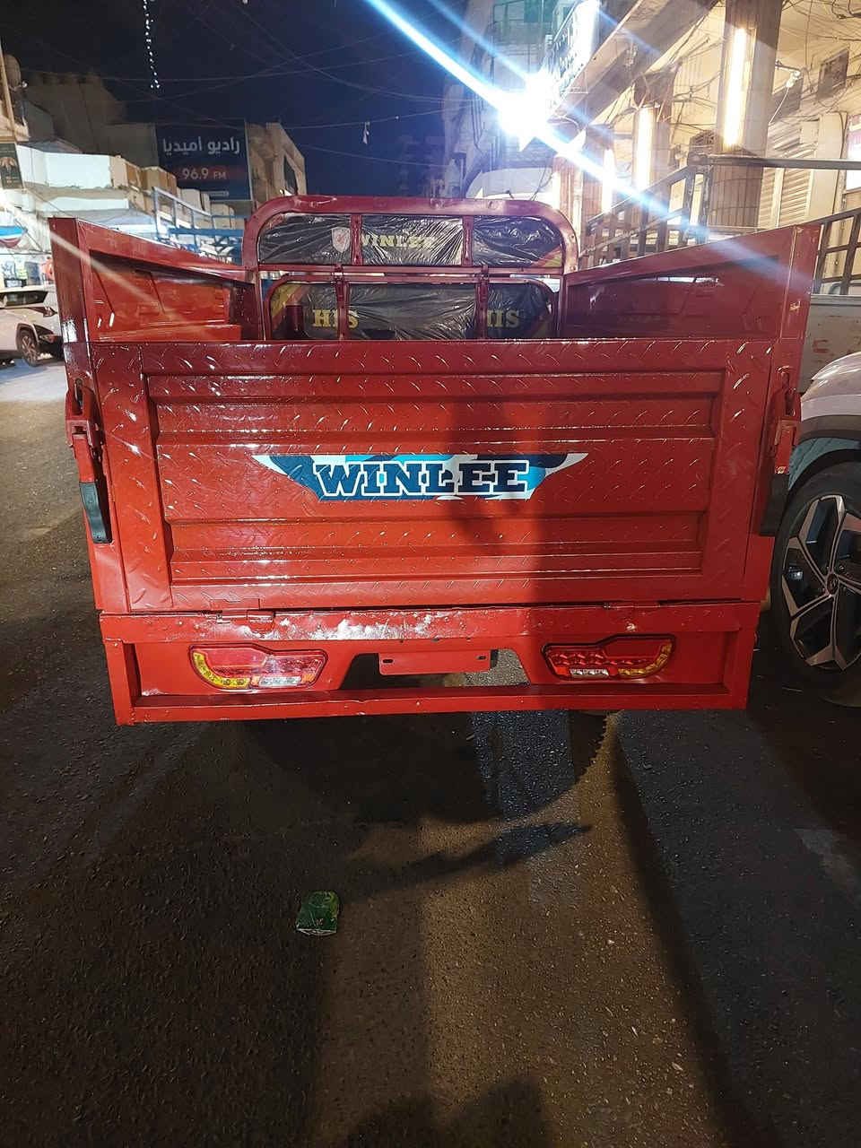 البيع مابيه اي نقص جاهزه الحجم الكبير الفحل بطاريات 6 كبار مصطره سعر مليون و 200 سكن بغداد متواجد خاص او هاذه رقمي تحياتي ***********
