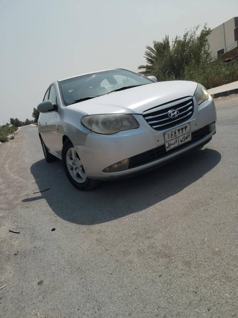 السلام عليك افانتي موديل 2008 للبيع محرك جديد كير جديد سنويتها ساقطة رقم اربيل شمالي السيارة مكفولة فقط بيها بابين جراد والباقي مكفول سيارة جديدة حلوا ونصبتها تخبل وبعد احلا من الصور السعر 90 وبيها مجال مكاني واسط قضاء العزيزية رقم الهاتف (***********)
