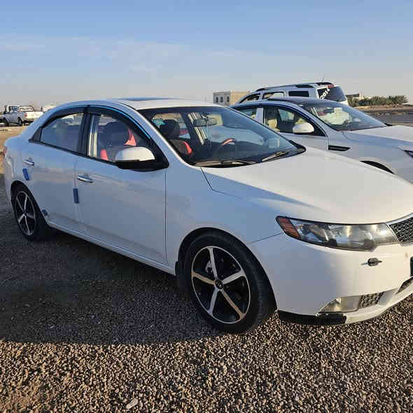 فورتي أمريكي 2011 فول مواصفات
بصمه تشغيل بصمه بوب  اشاير بالامري كير مكينه جيد جدا  سيارة كلش نضيفه مال جناي السعر 110$ وبيها مجال تحويل ثاني يوم باسمي رقم ***********
