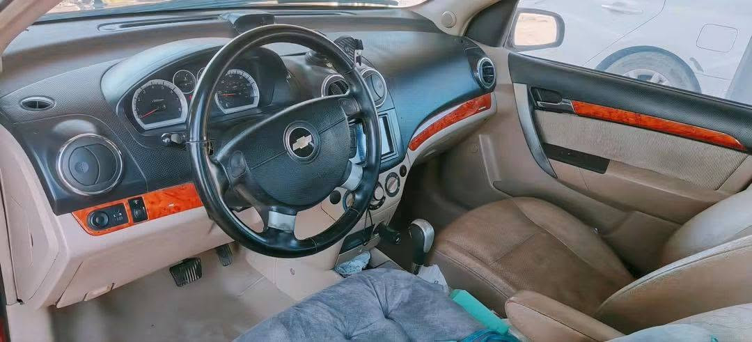 افيو موديل 11اوتو امريكي ليبل واحد بدون تبديل صبغ قطعتين ودعاميات جمالية جاهزه من جميع النواحي فتحه بلقمارة تدفئه تبريد ثلج تخم تاير 
للمراوس بابيكا حسب النظافه مكان السيارة كوت مركز المدينه 
***********
