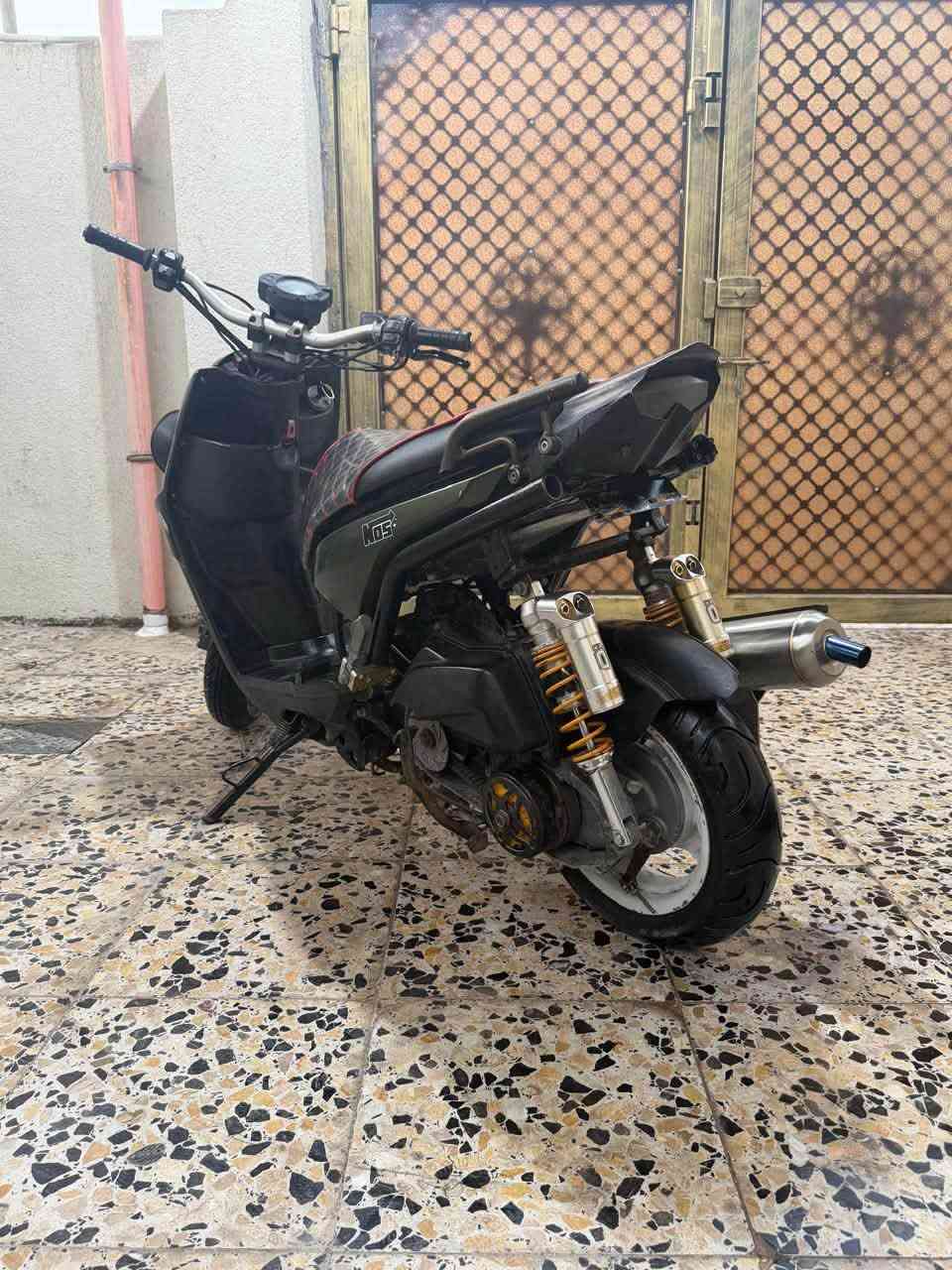 سكنس جبلي للبيع متروسه غراض +غراضها كله اصلي وكاله من الرمبه منزلها ماعدا الصالنصه مكينتها 58 رقمي ***********واتساب فقط مكاني بصره
كلج خلفي
كلج امامي wf
تعلاگه
دبلات امامي Dy
دبلات خلفي 
هاوزن
يدات بريك 
تعلاكه RGS 
طلاعات
بگلايت r6
قطره مال دهن
قبق بانزين
فچ برمبو
 چويترها چبير كلش
