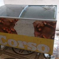 مجمدة عارضة • نضيفه كلش • رفوف نضيفه