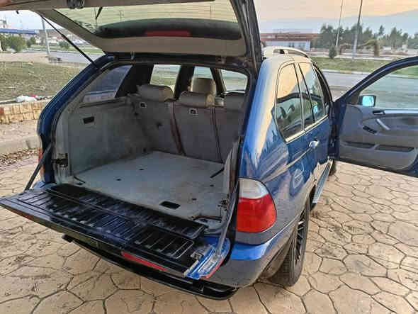 بیێم ٥٣٠ دەبڵ دیجیتاڵ ئکس فایف  ٢٠٠٥ گێڕ مەکینە دوکەڵ بوخار وەرگەڕاو دەحم لێدراوی بەشەرتی سەد فیتەر کوشن هیتەر و چڵد و کارەبا فڵچە ئۆتۆ سوکان ڕاست مەکینە شەش بستن کامڵ مواسەفاتە  چوار ویل و تایەی لۆک گێڕ تۆماتیک و حادیە پاوەر و گەرم جام کارەبا مواسەفاتی تەواو نابێ زۆر بەکێشە بەنزینی کەم دەوێت ماڵی دۆستەو مەسرەفی نیە سعری قفڵ ٢٩گەڵا 
ڕ *********** ڤایبەر واتسئاپ لەسەر کۆڕەک *********** رانية
