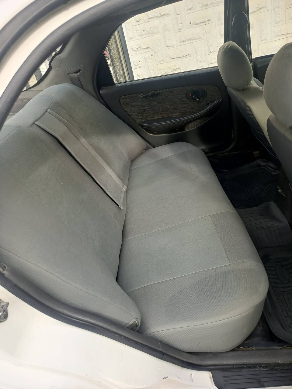 كيا كريدوس موديل 95  رقم انكليزي سليمانية كير اوتوماتيك تبريت  اربع جامات كهربائي قفل مركزي سنوية لحد 2031 هزة فحص جديدة كير محر بشرط فقط صبغ عام للجمالية محرك احمر ..السعر 42 بيهة مجال للطيبن
عنوان سيارة كركوك شورجة ..رقم موبايل ***********
