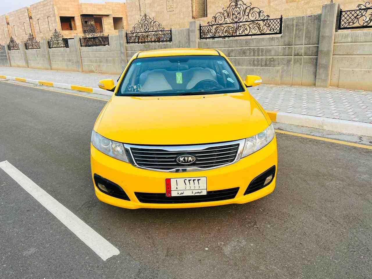 سلام عليكم ابتيمه مديل 2010 سياره جديده وجاهزه مال جناي هيه وغرامات مصفره حداديه وتخمً تاير كله جديد سياره فول ماعده الفتحه شاشه كامره سعر 95الستفسار كثر نتصل مكلف بنشر ***********
