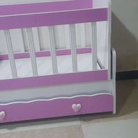 سرير اطفال • ما مستعمل