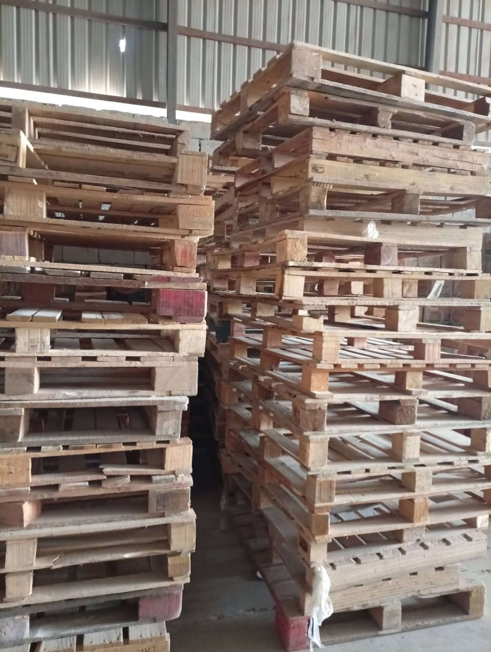 للبيع 75 سكيبة عله ألفين بالناصرية ***********
