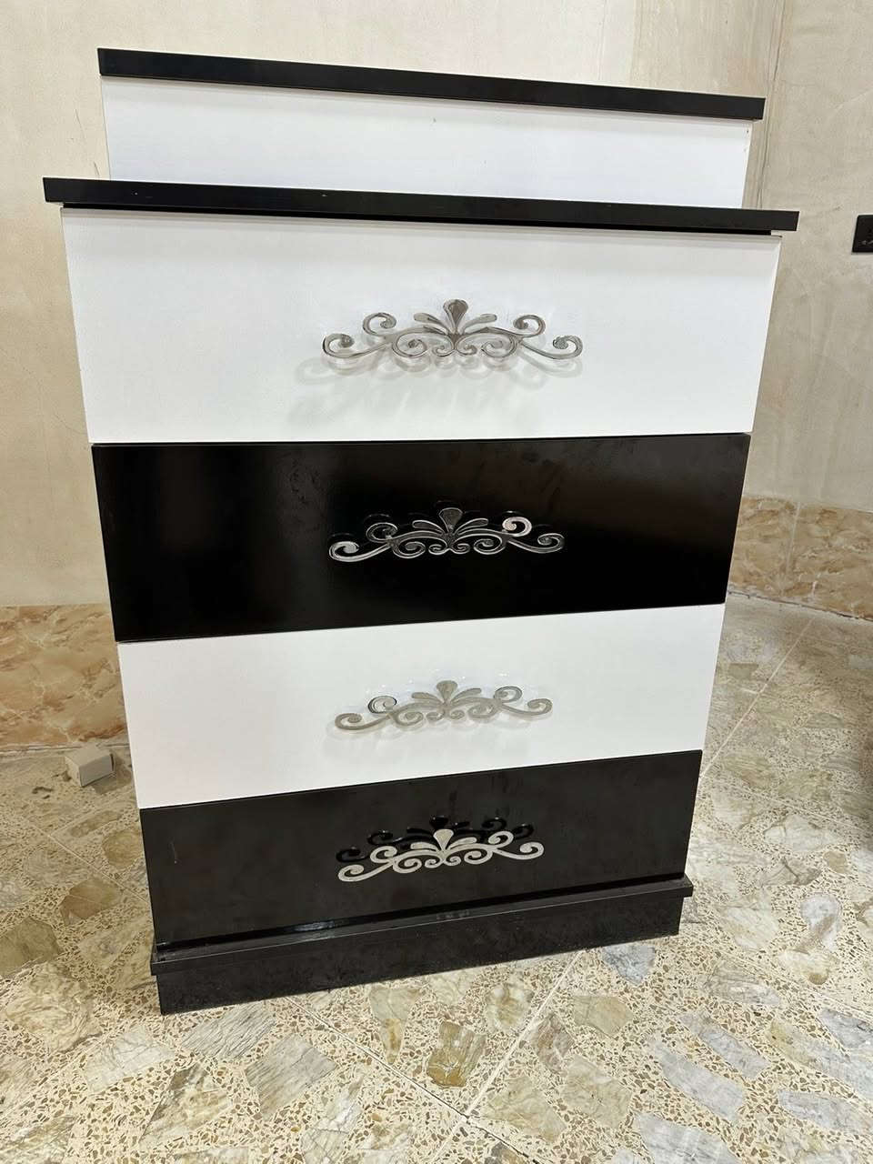 طخم نوم للبيع كلش نظيف ومابي عيب


**إذا كنت صاحب هذا الإعلان وتريد حذفه لأي سبب، رجاءا أرسل رسالة إلى الدعم الفني**