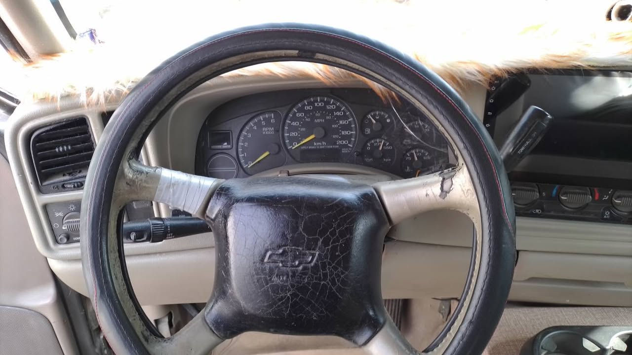 سياره شفر موديل 2002 رقم بغداد اجره جاهزه من كل شي بدون نقص.  سعر.  63.  *** تلفون *********** البصرة, العراق
