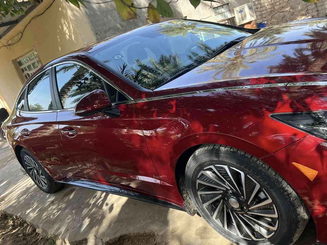 سلام عليكم 
سوناتا 2023 وارد أمريكي 
هايبرد 
حادثها بس بنيد مصبوغ يعني قطعه وحده بس 
وباقي كفاله 
موصفات سياره 
بصمه 
بصمه بيبان 
رادار جانبي 
رادار امامي 
رادار خلفي 
شاشه متصله كار بلي 
نقطه عمياء 
لايت زنون 
لايت اتو تشغيل عالي بل ضلام
قطعتين تبريد سياره فول عده فتحه 
السعر 165 وبيها مجال بسيط 
عنواني ديالى الخالص 
اتصال *********** 
تحويل ثاني يوم
