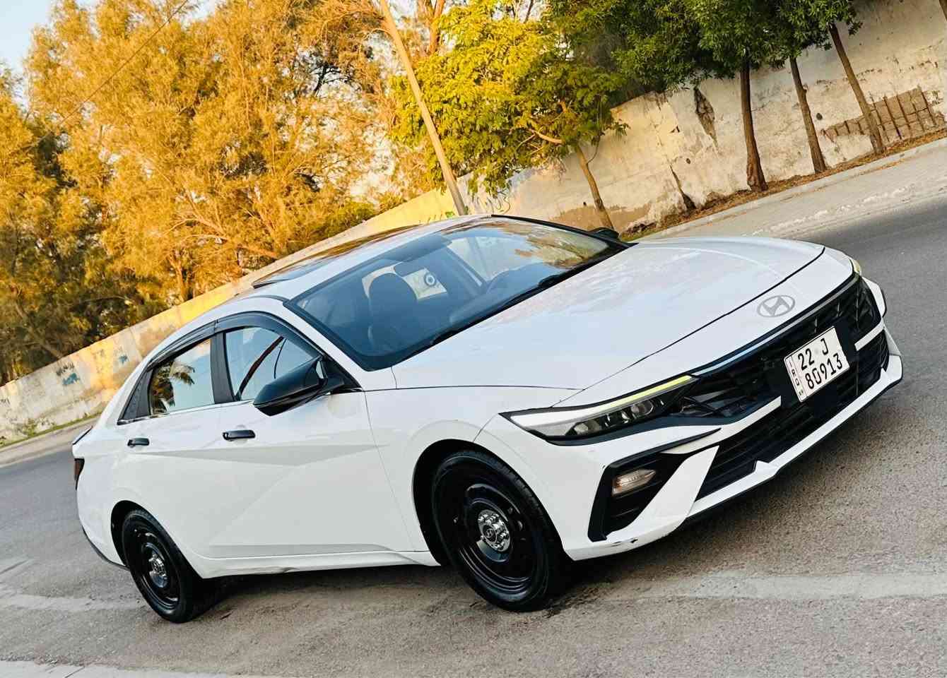 السلام عليكم 
النترا موديل  2023
السعر 130 وبيها مجال
رقم اربيل بأسمي
مكفوله من الصبغ  بيها بارد الباقي كفاله عامه  فول مواصفات مكاني بغداد العامريه شارع المنظمه
***********
*********** بغداد, العراق
