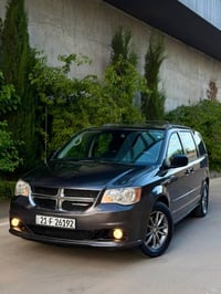 Dodge caravan ٢٠١٦کلین تایتل دودج كيرفان ٢٠١٦ كلين تايتل المكينة 3.6L ...