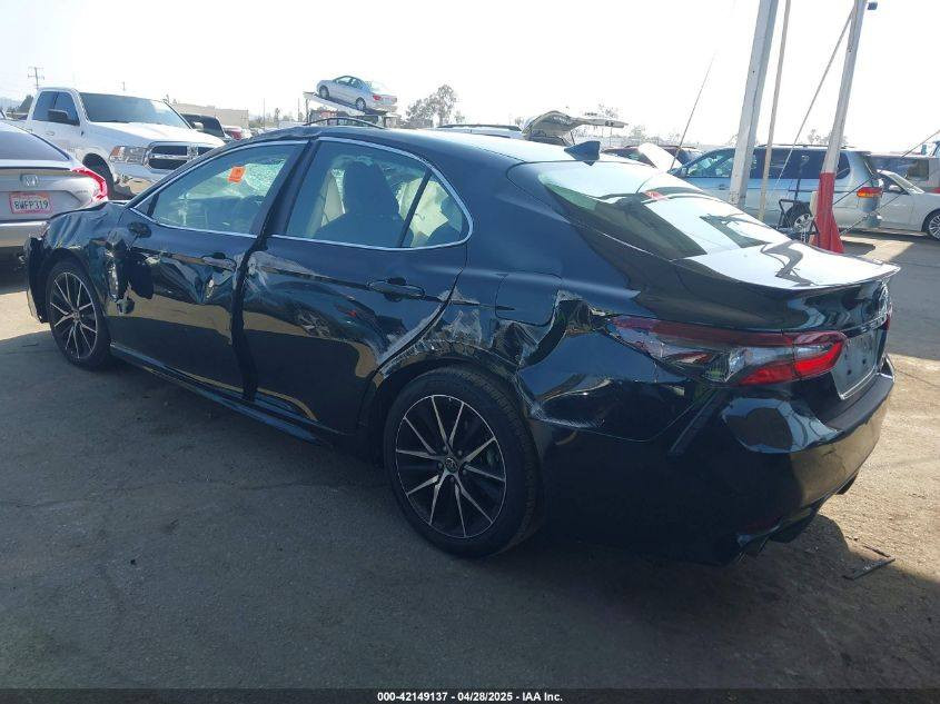 كامري وارد امريكي موديل 2024 se  

محرك 2500 
ماشي 30 بچم كبس كلشي موجود بالسوك معمرة تعمير درجة اولى
سعر 170 مجال  
***********
