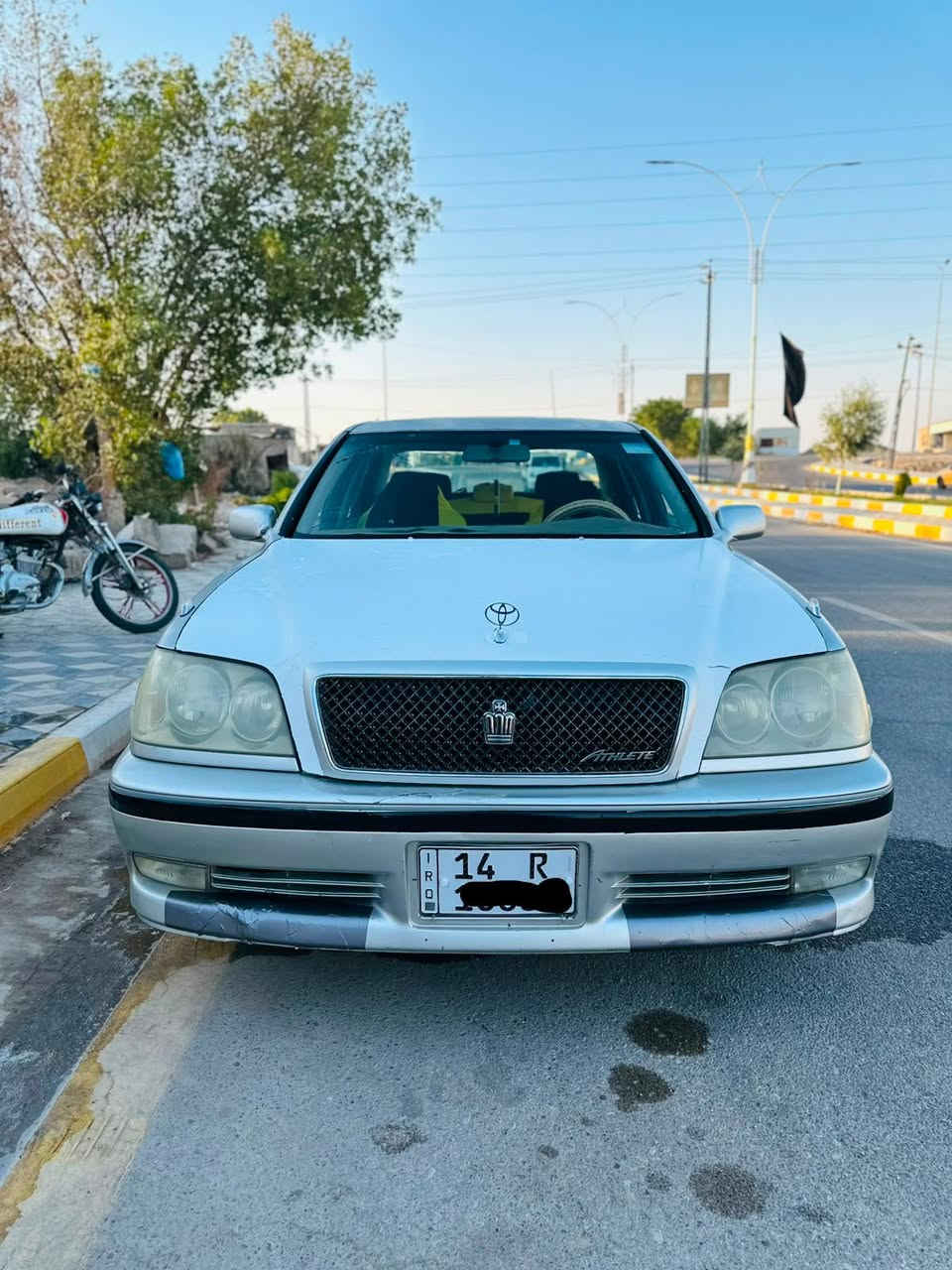 مكلف بنشر… .

ملكه كصه جنطه كرستال اصل ابو عيون منضومة زنون  لون سلفري حداديه جديده تبريد طخم تاير جديد  رقم انكليزي  اصلي بصره  متوم ومطابق سنويه عاج العنوان الفهود   السعر 29 وبيه مجال  ***********  اتصال واتساب
