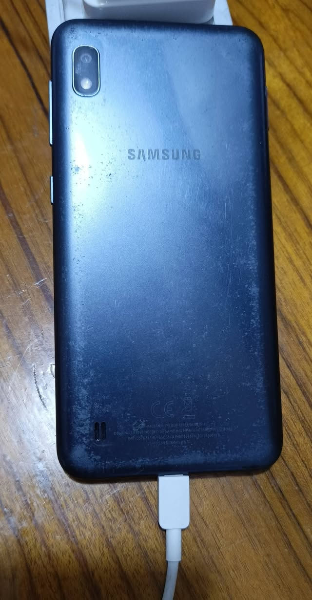 تلفون لبيع 11A نضيف ذكره 32 رام 4 دبل سيم كرت ميموري استفسار رقم تلفوني ***********📲
