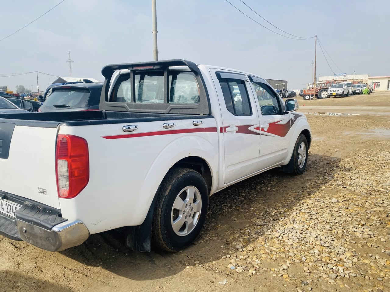 تحية طيبة
للبيع وترهم مراوس 
نيفاره 2012 اوتو ماتيك 
كير مكينه حدادية تخم تاير جديد 
مكينه لاتنقيص ولاتبخير 
رقم واسط وتحويل او وكالة 

العنوان:. واسط الزبيدية 

للاستفسار:. 

***********

***********
