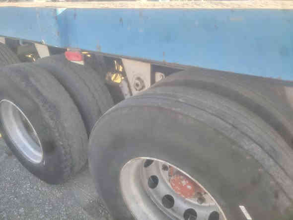 اكسور 2006 مكفوله من كلشي سعر250 ورقه ***********
