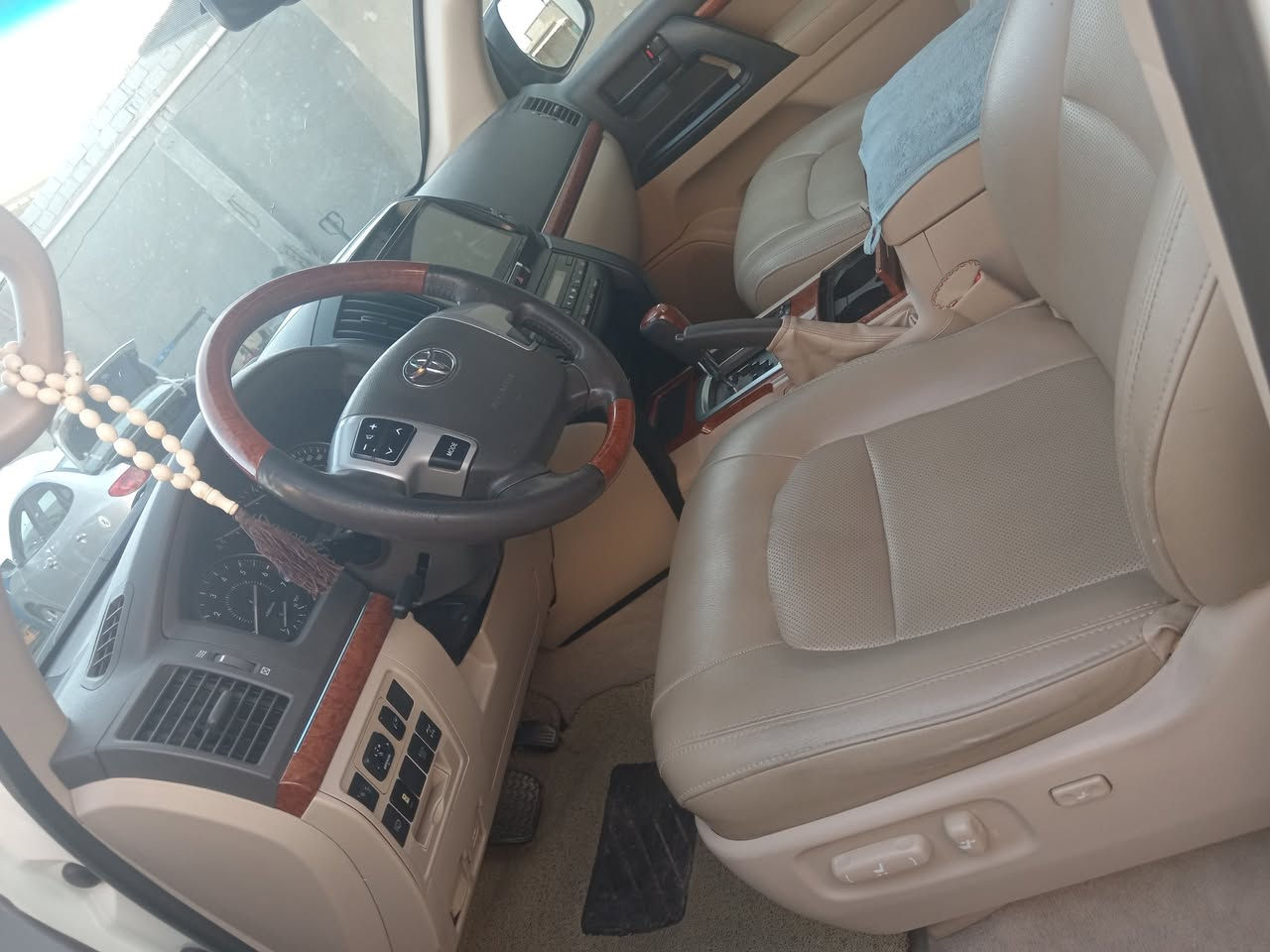 السلام عليكم الاندكروز ٢٠١٤  مكفوله  فول  اي ستفسار اتصل على رقم ***********  ***********
