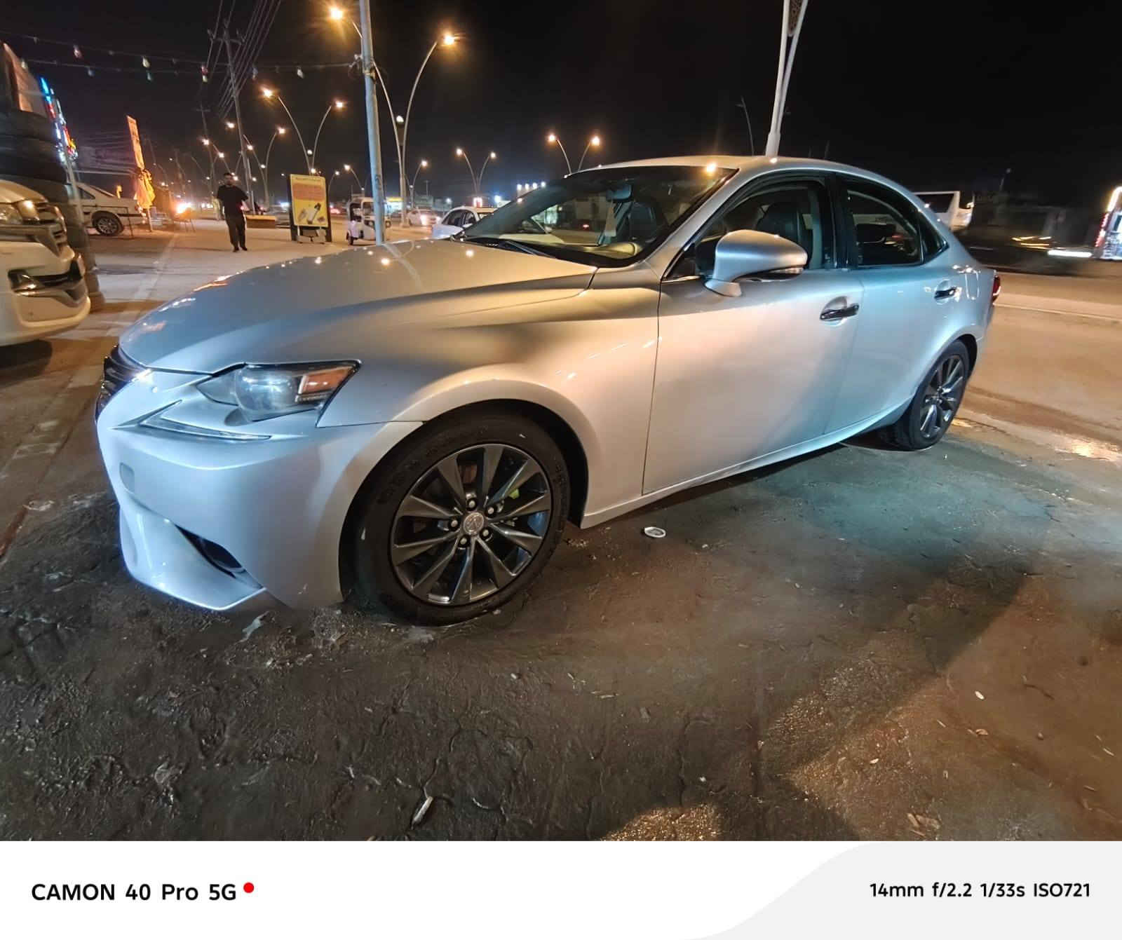 السلام عليكم
للبيع لكزس is250

مديل 2014 فول موصفات 

وارد امريكي الحادث دعاميه وبنيد فقط 

السياره كلش نضيفه 

رقم بغداد بسمي 

مكان السياره بالبصرة 

***********

السعر 140
