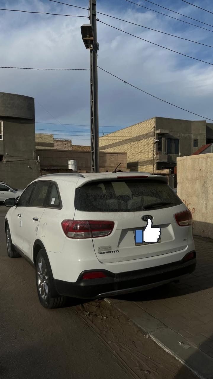 سيارة سورنتو 2018 خليجي مكفوله من الجنطه للدعامية رقم اربيل بأسم شركة بيبان وجنطة كهرباء كشنات كهرباء 7 راكب تبريد 3 قطع محرك 6 سلندر ماشيه 100 الف
للاستفسار *********** 
السعر 228 $ وبيه مجال
