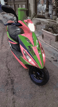 السلام عليكم شباب ماكس مضلع ياباني سرعه 120
دراجه خير من الله مكينه لك برغي ممفتوح بيها كله شغاله كدامكم شرط جيب فيتر وياك وتعال افحص مكاني بغداد الدوره *********** اتصال او وات ساب 
س ب ٦٠٠ الف مال بيع
