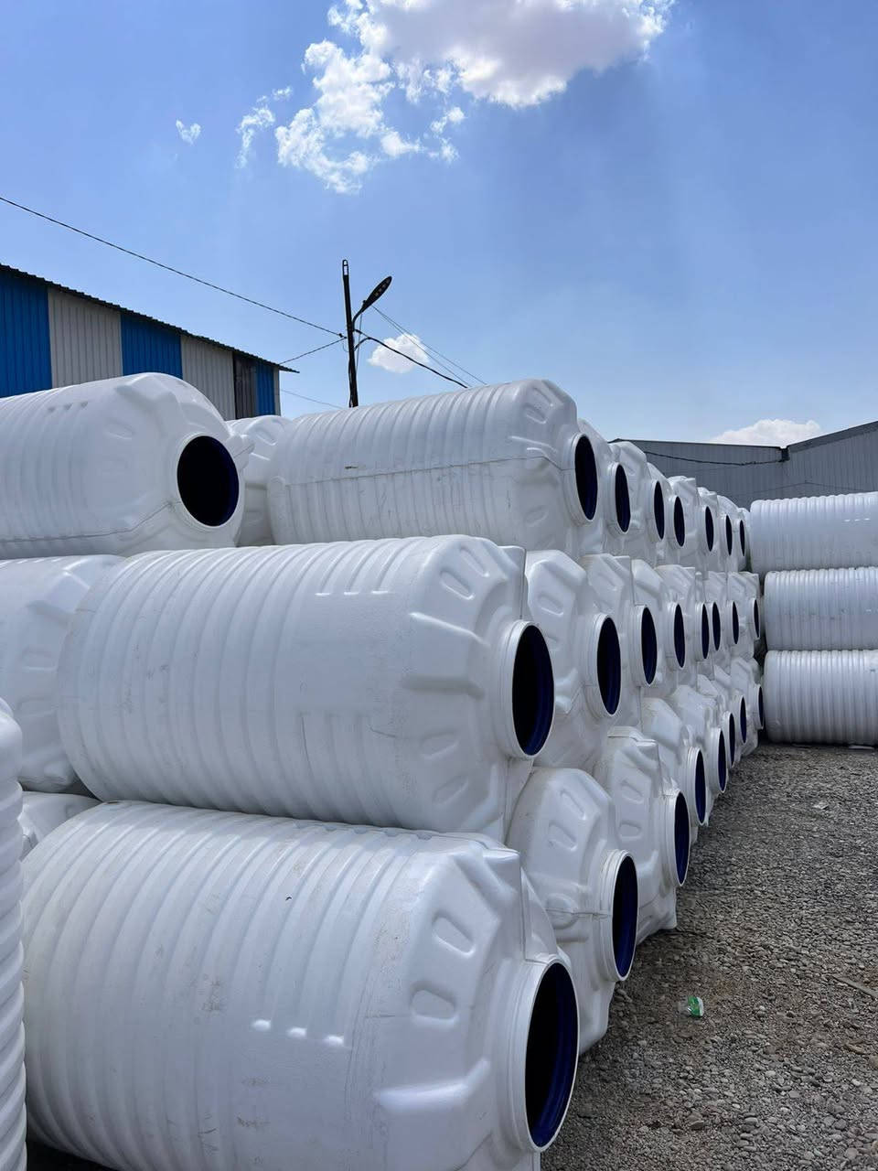 عرض خاص 🔥وحصري تجدونا في معمل الثقة لانتاج الخزانات والسخانات بكافة الاحجام
خزان ابلاستك 2000 لتر حقيقي ضمان 5 سنوات بسعر نار وحصري واصل الئ دارك مع كرت ضمان جميع الخزانات البلاستك🔥 والقياسات وجودعاليه 5 طبقات 🦾💪
خزان عامودي 2000 لتر بسعر 130واصل
خزان 1500 لتر عامودي بسعر 105 واصل 
خزان 1000 لتر عامودي بسعر 73 واصل الئ دارم
ويوجد لدينا خزانات افقي
ولدينا عرض خاص في خزان الحديد 1250 لتر بسعر 60 االف واصل الئ دارك.لواصل عبر الارقام التاليه
*********** وتساب واتصال 
***********وتساب واتصال
العنوان موصل راس الجادة
