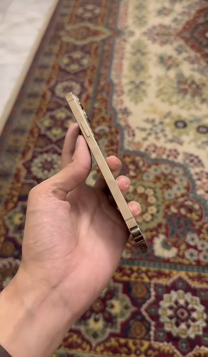 آيفون 13برو ماكس بطاريه 86بلاد شرق اوسط جهاز وتر بروف كفاله من فتح وتبديل مع شاحنه وكارتون سعر خاص 
***********واتساب
