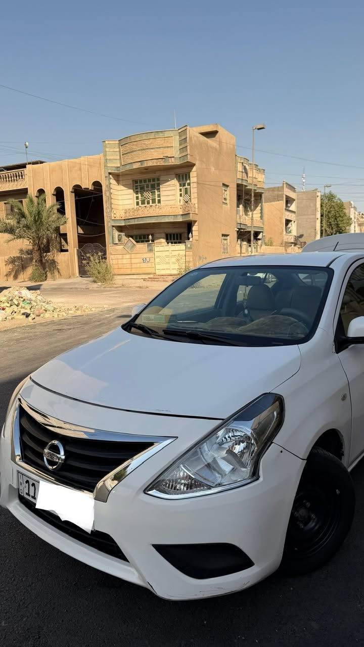 السلام عليكم نيسان صني هندي للبيع موديل 2020 رقم بغداد إنكليزي وباسمي سنوية جديدة كير محرك وتبريد مكفول وخير من الله والعنوان بغداد شارع فلسطين رقم التواصل *********** والسعر 98 ورقه وبيها مجال  والسونار موجود
