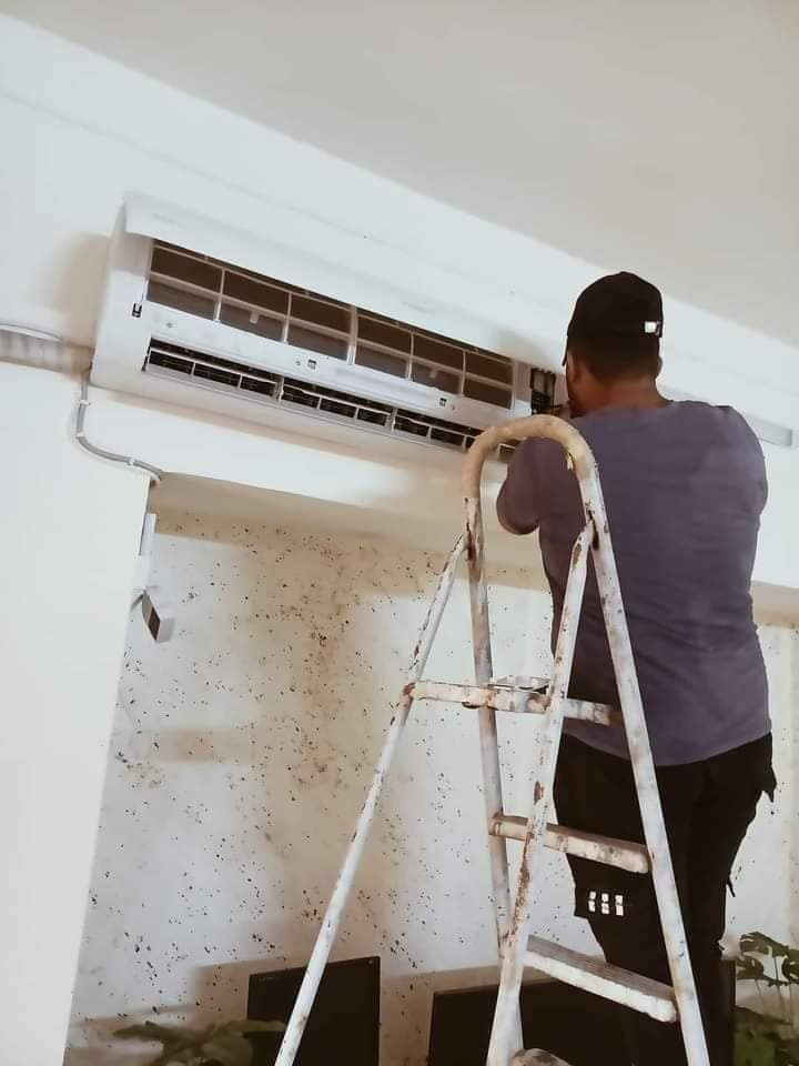 ويه شركه #النور لنقل الأثاث النقل صار ويانه غير ……

اتصال واتساب/***********
  
#شركه #كركوك لنقل الاثاث المستقبل
 صار تنقلكم  لغير مكان وانت مرتاح وبالاسعار المناسبه :
1-كادر عمال كامل
2-كادر اختصاص فتح وشد الغرف
3-كادر كامل فتح وشد السبلت مع التنظيف مع تعبئه الغاز 
4-يوجد لدينا سيارات كيا وكنتر وهينو 
متواجدين 24 ساعه ليلا ونهارا 
#ضرووري من تدخل خاص ***********
تحدد شنو الاثاث حتى نحدد السياره
وتذكر يامنطقه واحنه بالخدمه
كادر اختصاص اهم فقره .
رضى الله سبحانه وتعالى اولا واخيرا 
مخافه الله وحفاظ اثاثكم امانه في اعناقنا 
 مدير شركه عماد
نحن الاصل لا نقبل التقليد 🙈💝
