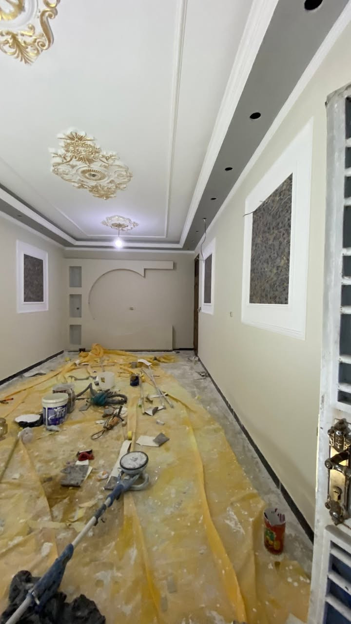 سلام عليكم اخوان خلفه صبغ وديكور وسحب
داخلي وخارجي طلس خارج وداخل وهذا نموذج من الشغل جبس بورد كلشي اشتغلل اي شخص محتاج خلفه يطلع وياه اطلع باليوميه قطعي اي شي المهم شغل اسلمك جاهز 
+طلس سحب صبغ اسلمك شغل مفول الي محتاج خلفه 
موجود باي وقت ***********
