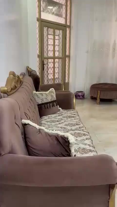 تخم ١٠ مقاعد للبيع نظيف مابي لاخسف ولاكسر أخذنا مليون ونص اريده ب٤٥٠


**إذا كنت صاحب هذا الإعلان وتريد حذفه لأي سبب، رجاءا أرسل رسالة إلى الدعم الفني**