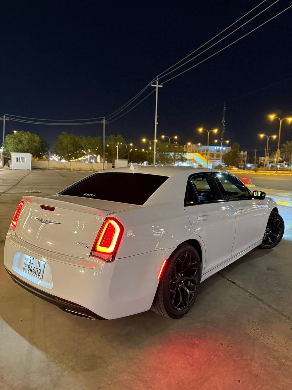 � للبيع كرايسلر 300S موديل 2019 🔥
سيارة مرتبة ونظيفة جداً، جاهزة للاستخدام وما تحتاج أي مصروف.

✅ فئة S
✅ محرك 3.6 أمريكي
✅ مبدل جاملغ بلادي
✅ بدون فتحة سقف
✅ صبغ وكالة وما بيها صبغ تجميلي
✅ استخدام شخصي وحالة ممتازة

السيارة للجادين فقط، والفحص بأي مكان ترغب بيه.

📱 للاستفسار والسعر مراسلة خاص أو اتصال. *********** 

“سيارة مريحة، شكل رياضي، ومواصفات حلوة مقابل السعر.” �
