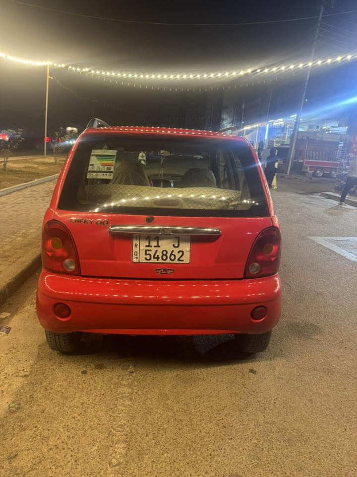 سلام عليكم كيو كيو ٢011 سعرها 29 ورقه  مجال بسيط   كير اوتماتيك  سنويه جديده مكفوله السياره بدون ضربه كير مكينه تبريد حداديه جاهزه رقم بغداد تحويل ثاني يوم بأسمي السياره  مكاني بغداد ***********
