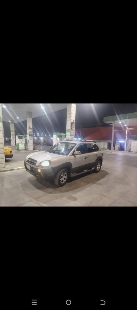 توسان 2009 كفاله عامه مكينه 2000دوش حداديه تبريد جاهزه تحويل مباشر السعر 109 رقم الهاتف ‭***********
