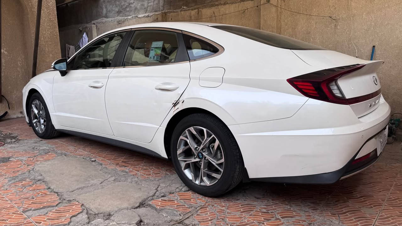 السلام عليكم

سوناتا 2020 خليجي كفاله من الصبغ 

فقط الطخه الي بلصوره  والباقي كفاله 

مواصفات عاديه 5 ويل كب 

محرك 2000 دوش 

كير Atالمرغوب

شاشه اندرويد

حساسة خلفيه

محرك كير كفاله السعر 169 وبيها مجال

مكاني بغداد حي الجهاد 

ماشيه 88 كم 

***********

واتساب موجود للتفاصيل بغداد, العراق
