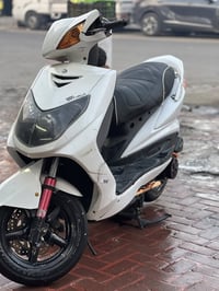 سكنس نوزل خطين للبيع او مراوس حسب القناعة دراجة مزودة كلها بيها سكليتر...