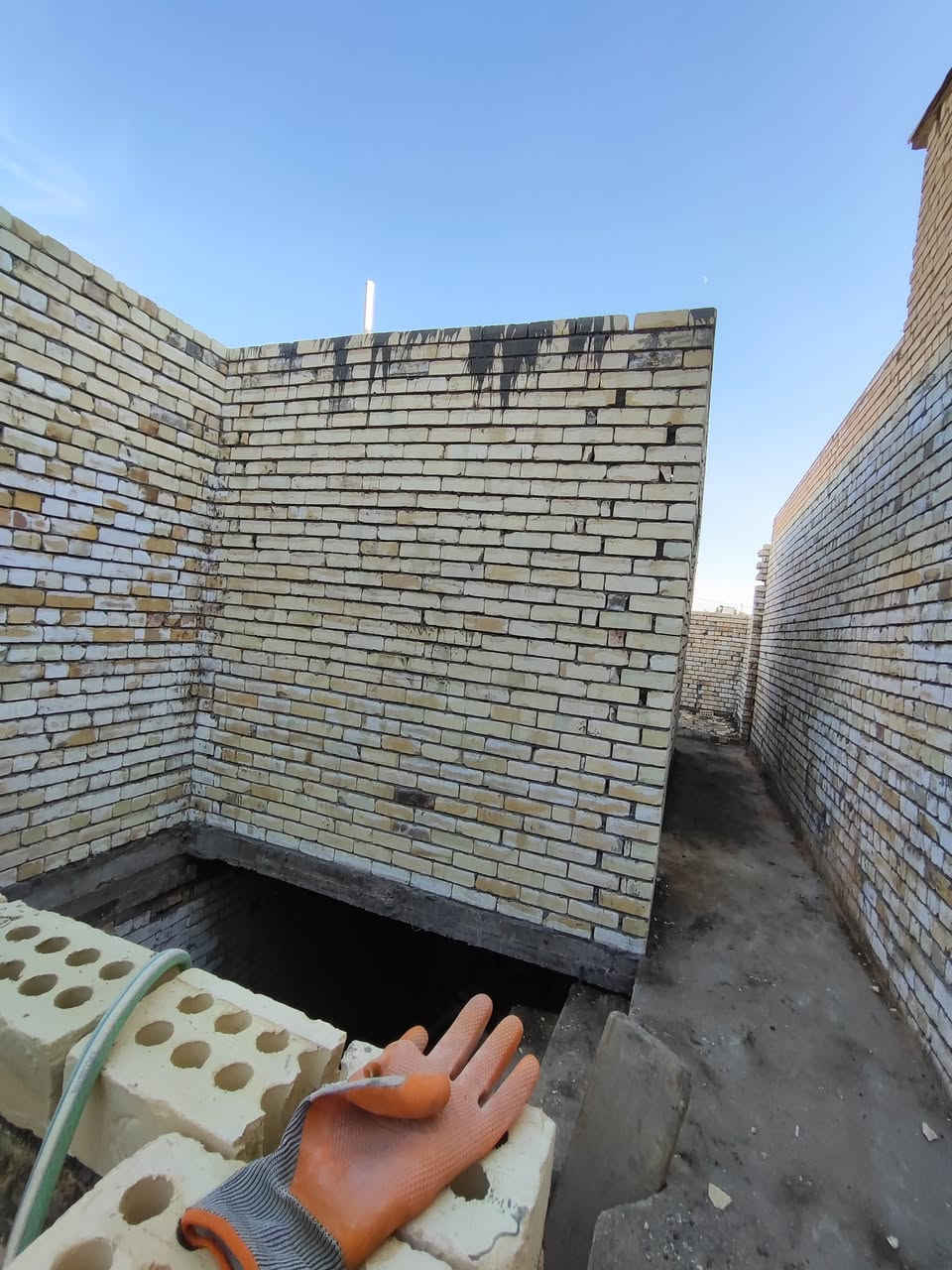 السلام عليكم
بأدارة :مازن الزويني

بناء - هدم - تشطيب - ترميم  - تنفيذ - 

العمل بغداد فقط 
ونقد على شكل دفعات فقط 

اي استفسار واي تفاصيل.ع.هاذا رقم

***********واتساب
