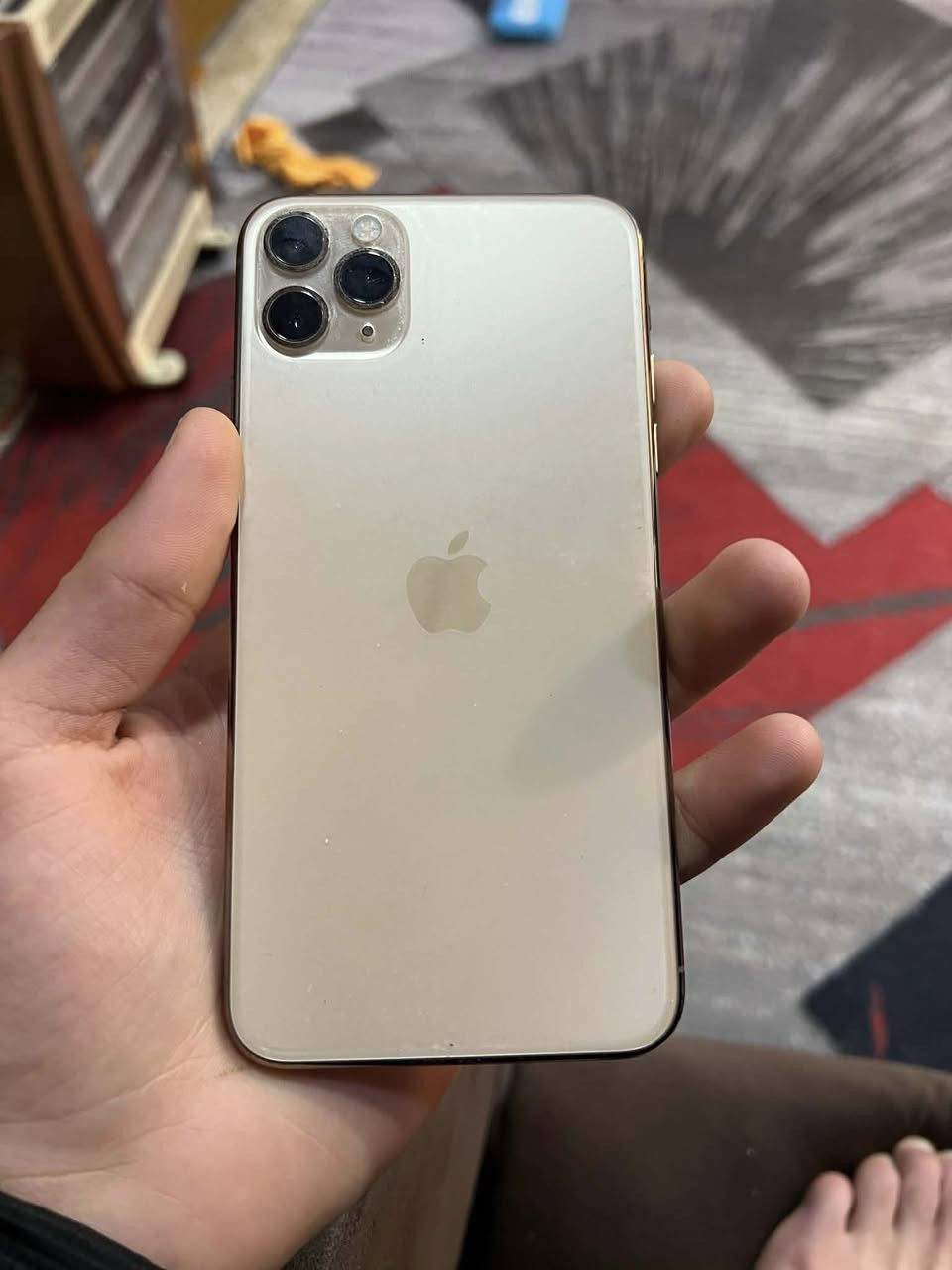 11برو ماكس بطاريه 79مبدل شاشه فقط الجهاز نضيف كلشي ما بي لا جلخ ولا شخط قطاره مال شحن سعر 380وبي مجال مكان موصل الأيسر  الرقم ***********
