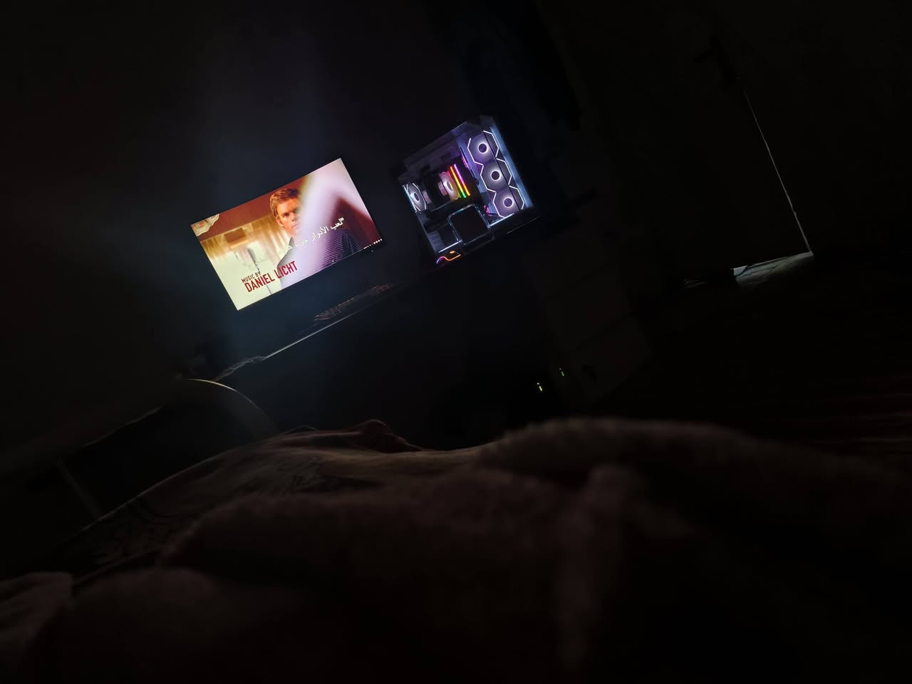 ‏تجميعة pc متكاملة و قوية للبيع  • المواصفات 👇🏼
‏
‏• المعالج (CPU): AMD Ryzen 5 5600X
‏• .كرت الشاشة (GPU): NVIDIA RTX 3070 Ti بسعة 8 جيجابايت من شركة Gigabyte.
‏• اللوحة الأم (Motherboard): ASUS TUF B450-PLUS.
‏• ذاكرة الوصول العشوائي (RAM): 16 جيجابايت بتردد 3600 ميجاهرتز.
‏• وحدة التخزين (SSD): M.2 بسعة 1 تيرابايت.
‏ • مزود الطاقة (PSU): 750 واط.
‏
‏🤍 تفاصيل اضافية مع التجميعة 
‏
‏شاشة:  حجم 27 مقوسة بدرجة 1000
‏دقة: 2k     
‏hz: 165 
‏الشركة المصنعة ACO 
‏وسماعة ايضا من شركة فاناستك مدعومة بأضائة rgb وصوت صافي
‏
‏ماوس ريد دراكون + ماوس باد 
‏+ كيبورد ميكانيكي ريد دراكون ابيض rgb ومستشعر 
‏+ جوستك اكس بوكس اصلية لون ابيض واير متر ونص
‏+ فلاش واي فاي
‏+ كيبل واي فاي من الراوتر للكيس 25 متر
‏
‏⛔ التجميعة نضيفة كلش واستعمال خفيف وانطي ضمان بألي يعجبك وايضا ومين متريد تفحص افحص 
‏مكاني كربلاء المقدسة مقابيل حي العباس 
‏السـعر الكُلي :  1.400 الف ( مـليون و 400 الف عراقي) مجال قليل جداً
‏
‏
‏
‏


**إذا كنت صاحب هذا الإعلان وتريد حذفه لأي سبب، رجاءا أرسل رسالة إلى الدعم الفني**