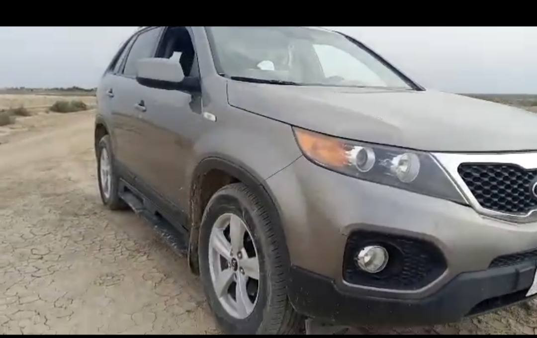 السلام عليكم سياره ادوات للبيع سورنتو موديل 2014 السياره جاهز بيه رقم وسنويه رقم بغداد السياره مكانه ذي قار قضاء الشطره السعر خاص رقم التلفون ***********والخاص مفتوح السياره كلش نضيفه
