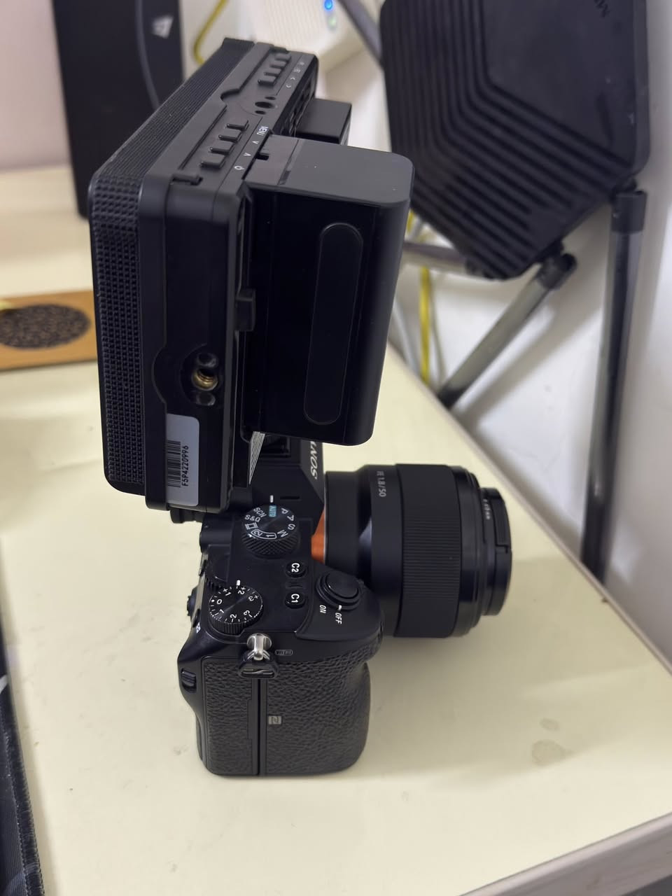 للبيع حبشكلات
A7III
FE 1.8 50mm
Monitor 
الكاميرا والعدسة والمونتير سوا
1,600,000

عندي ستاندات و اضائات كذالك
ستاندات كروما  بدون الكروما
2ستاندات مع البوري العدل
وعندي ستاند C ثقيل
اللي يريد لستاندات يراسلني خاص
***********
بغداد كرادة..
